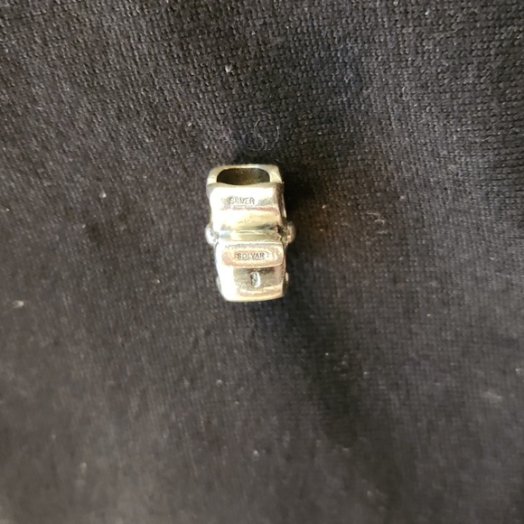 PANDORA Clover charm - Picture 3 of 4